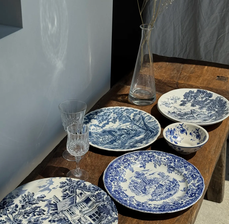 Duo d'Assises de Table "Azur Héritage" – Faïence Française Artisanale